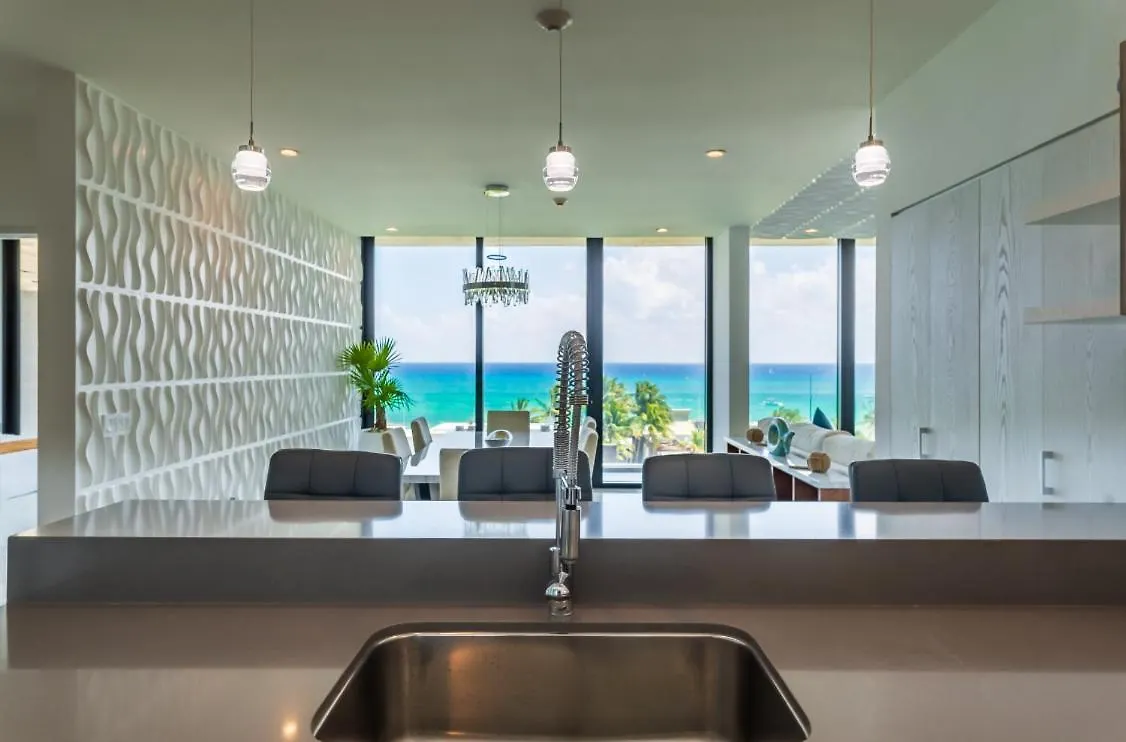 Oceania Condos In Mamitas Beach Playa del Carmen 0*,