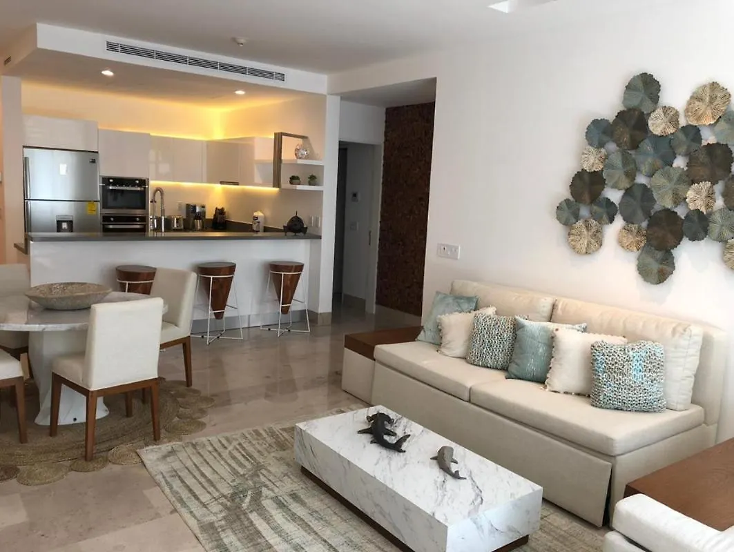 Apartment Oceania Condos In Mamitas Beach Playa del Carmen