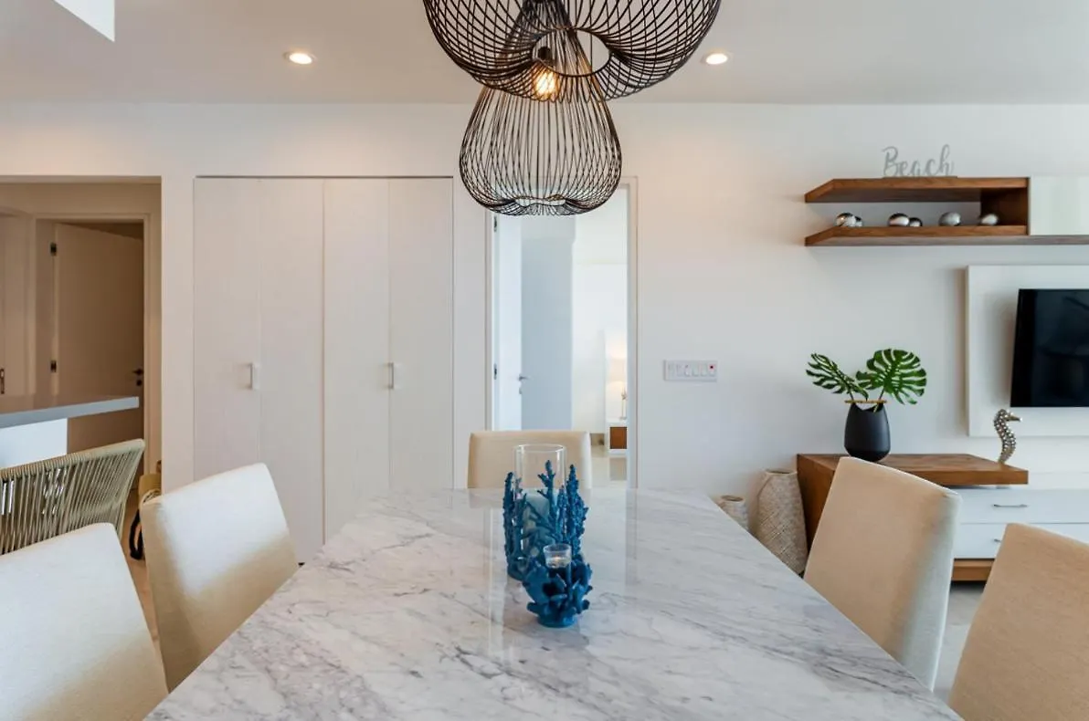 Apartment Oceania Condos In Mamitas Beach Playa del Carmen