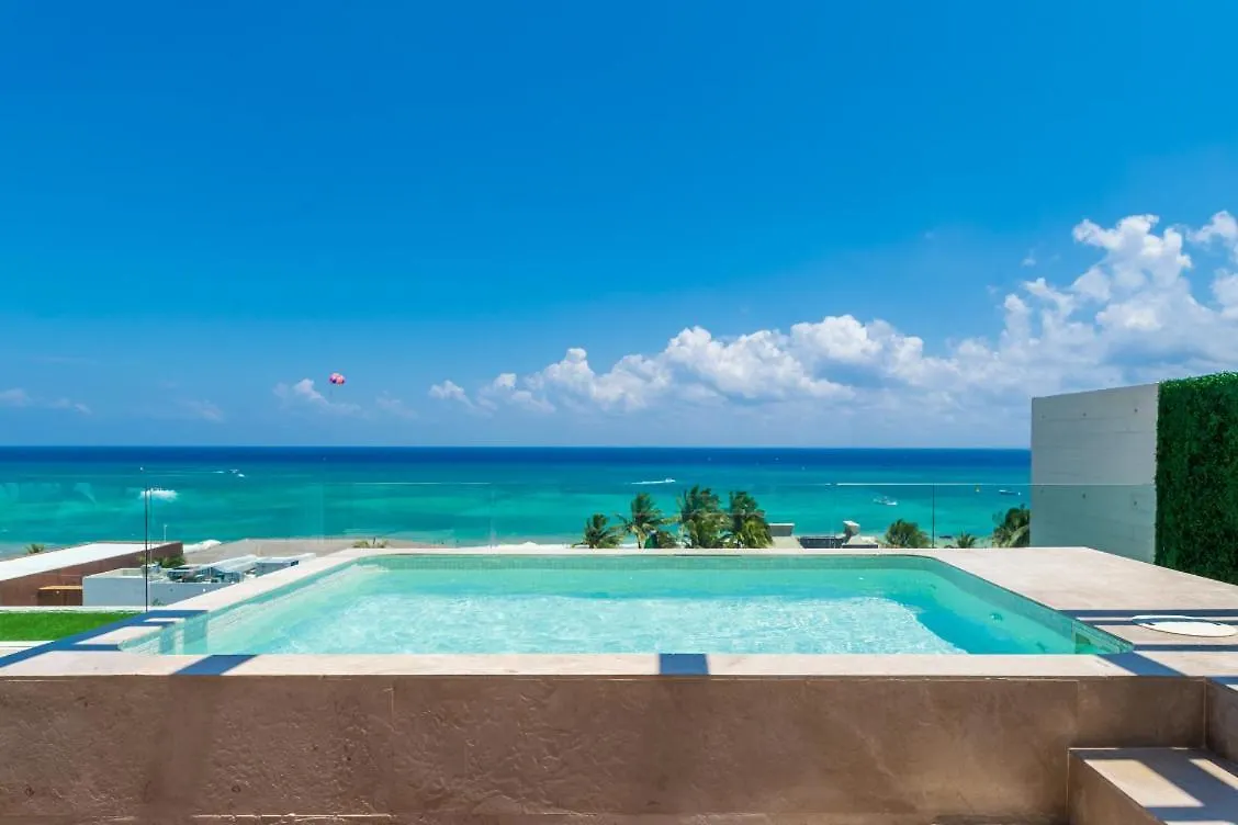 Oceania Condos In Mamitas Beach Playa del Carmen 0*,